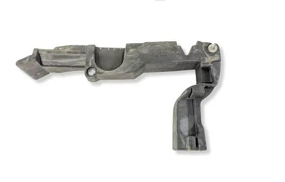 Audi Q5 SQ5 Fender foam support/seal 8R0823732A