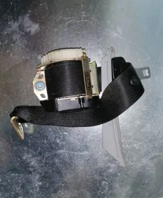 Opel Zafira A Front seatbelt 1243594