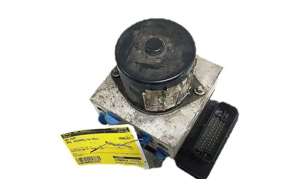 Opel Insignia A ABS Pump 13332549