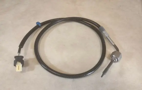 Mercedes-Benz B W246 W242 Exhaust gas temperature sensor 0009050701