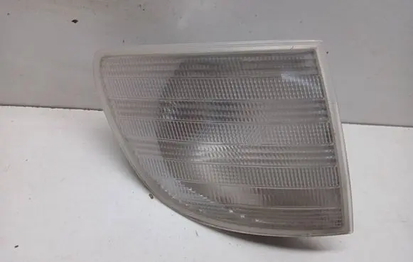 Mercedes-Benz Vito Viano W638 Front indicator light 6R01489