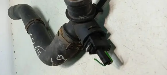 Volkswagen Golf IV Engine coolant pipe/hose 1J0121087