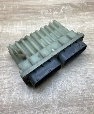 Opel Astra G Coolant fan relay 09131732 252619