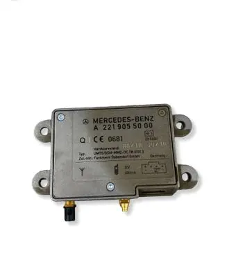 Mercedes-Benz E W212 Aerial antenna amplifier A2219055000