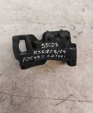 Ford Focus Engine mounting bracket 3M516030AE
