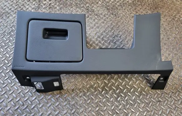 Audi Q3 F3 Dashboard lower bottom trim panel 83B880301