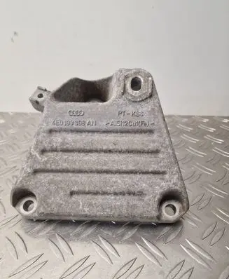 Audi A8 S8 D3 4E Engine mounting bracket 4E0199308AN