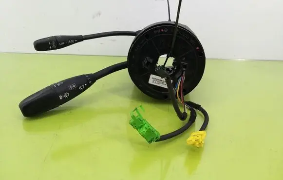 Mercedes-Benz C W203 Indicator stalk A0004640618