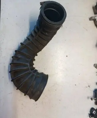 Volvo S60 Air intake hose/pipe 08634148