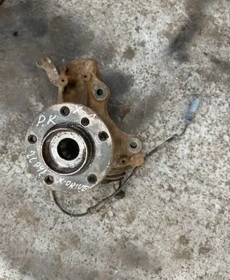BMW X1 E84 Front wheel hub 6788699