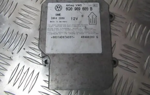 Volkswagen PASSAT B5 Airbag control unit/module 6q0909605b 5wk42869