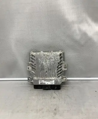 Mazda 5 Engine control unit/module S180138003A BV6112A650DA