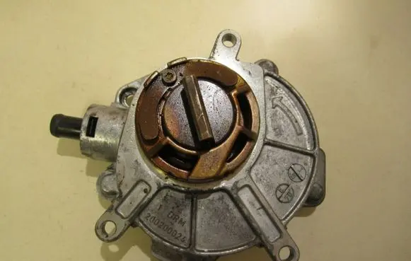 Vacuum pump
