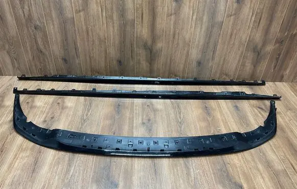 BMW 1 F40 Front bumper lip 8075309 8079666 8079665