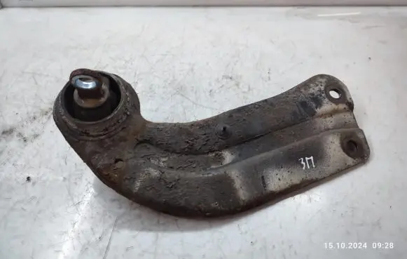Opel Insignia A Rear control arm