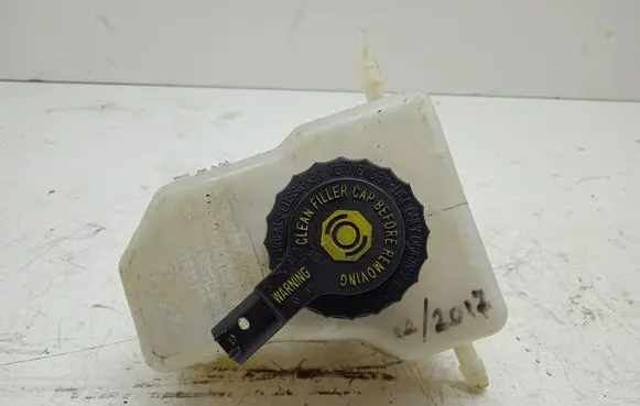 BMW 3 E92 E93 Brake fluid reservoir 03350886541