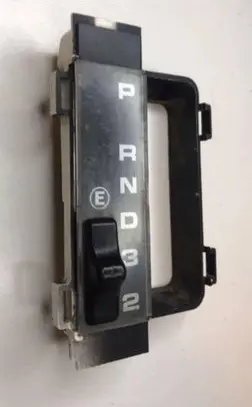Mercedes-Benz E W124 Gear shifter/selector 2012670440