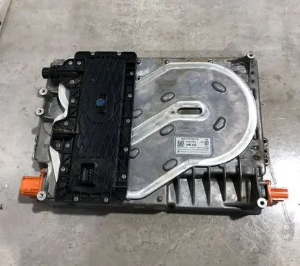 Volkswagen ID.7 Battery charger (optional) 1EE915684Q 1EE915684E