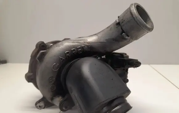 Audi A6 S6 C6 4F Turbo HGRD59145721D