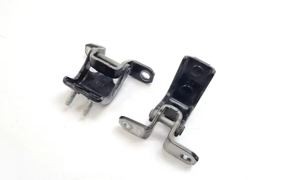 Rear door hinge set