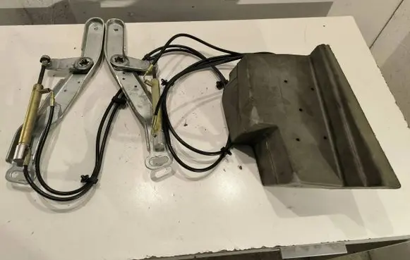 Volkswagen Phaeton Tailgate hydraulic set 3D5827383A 3D5827785