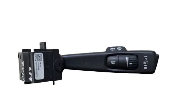 Volvo XC70 Wiper control stalk 31275360