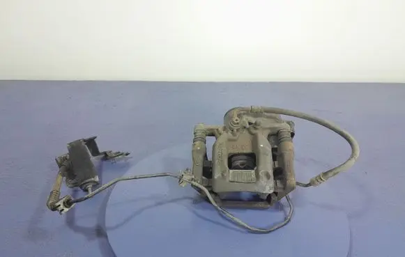 Peugeot 5008 Rear brake caliper