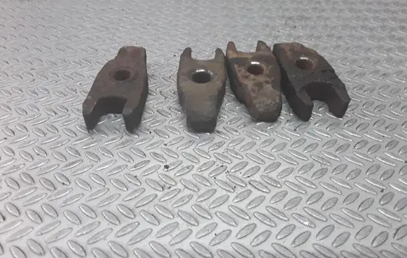 Peugeot Expert Fuel Injector clamp holder