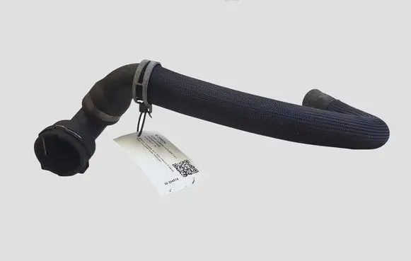 Volvo V60 Engine coolant pipe/hose 31474863