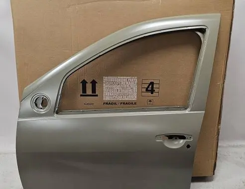 Dacia Duster Front door 801010094R 801019012R 801019186R