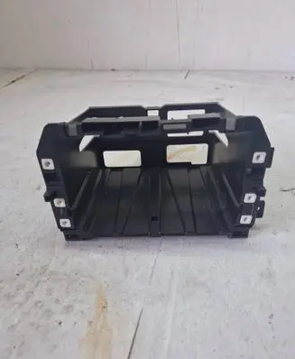 Radio/GPS head unit trim