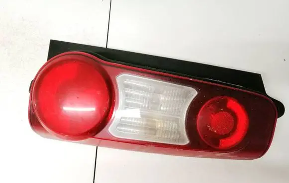 Citroen Berlingo Rear/tail lights 0283532174