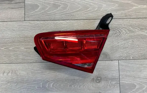 Audi A8 S8 D4 4H Tailgate rear/tail lights 4h0945094a