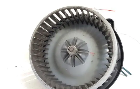 Toyota Avensis T250 Heater fan/blower 0130101601