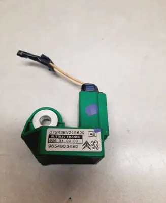 Citroen C4 I Picasso Airbag deployment crash/impact sensor 9654903480 07243BV218629 606310900
