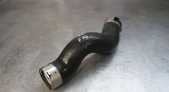 BMW 1 F20 F21 Intercooler hose/pipe 8513848