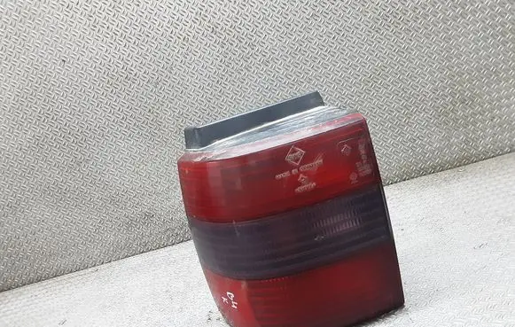 Volkswagen PASSAT B4 Rear/tail lights 3A9945111B