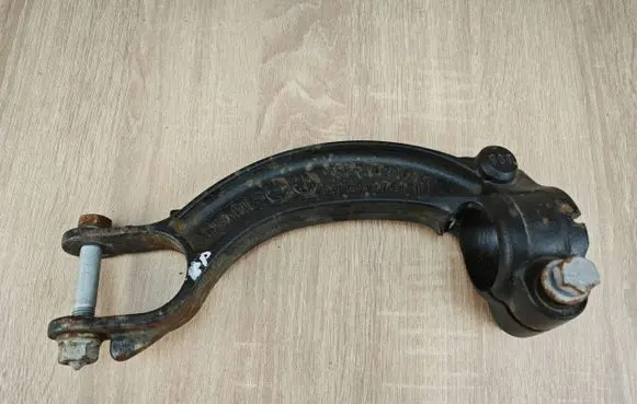 Audi A6 S6 C7 4G Rear control arm 8K0413L