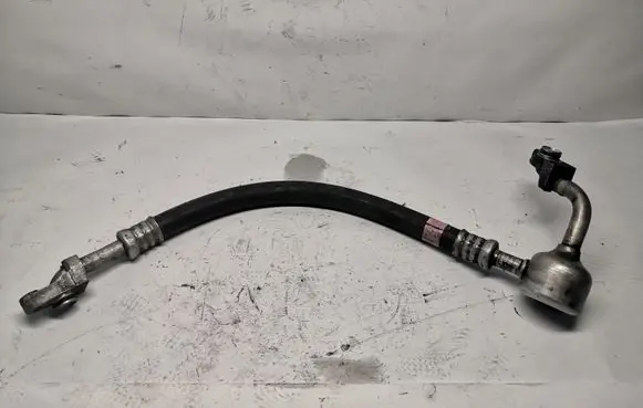 Lexus IS 220D-250-350 Air conditioning (A/C) pipe/hose