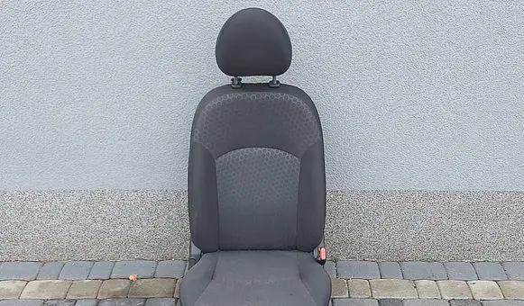 Mitsubishi Space Star Front passenger seat 