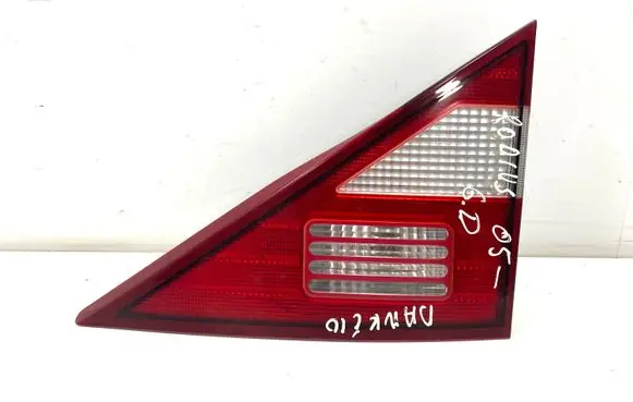 SsangYong Rodius Tailgate rear/tail lights