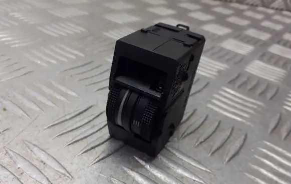 Audi A3 S3 8L Headlight level height control switch 8L0919094A