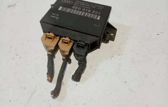 Audi A6 S6 C5 4B Parking PDC control unit/module 8E0919283 040403F 601722