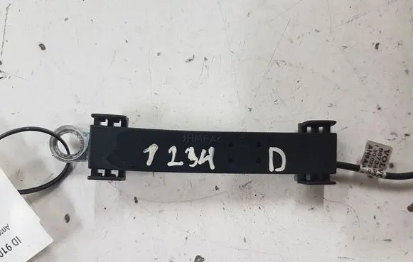 Volvo V50 Aerial antenna amplifier 8673495 13002200
