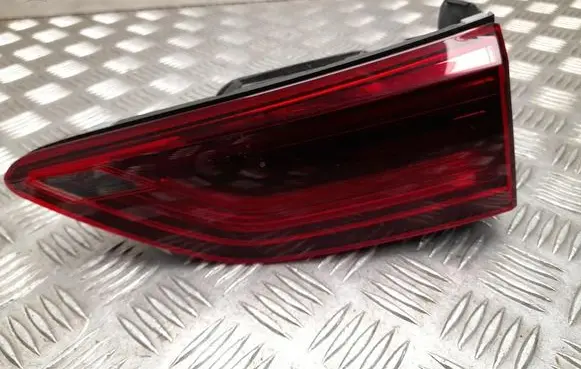 Volkswagen Golf VIII Rear/tail lights 5H0945094D