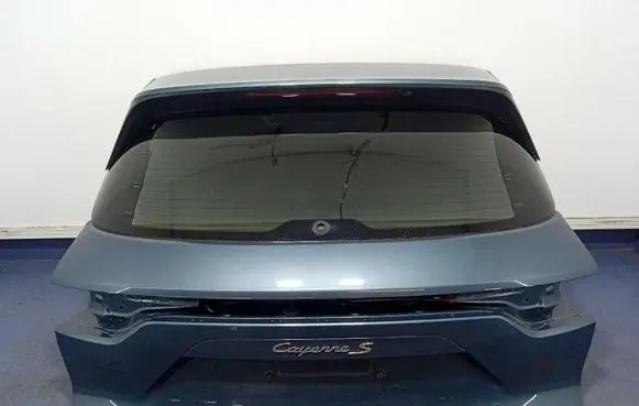 Tailgate/trunk/boot lid