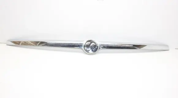Opel Ampera Tailgate trim 22942640 22942641