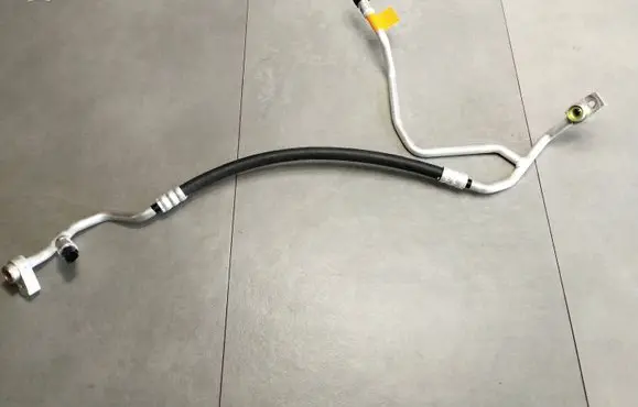 Volkswagen Amarok II Air conditioning (A/C) pipe/hose MB3B19C700XC
