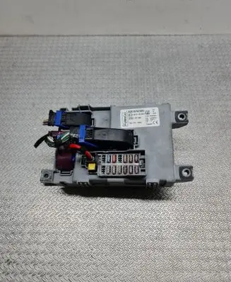 Ford Ka Fuse module 00518762500 42063576 28259654