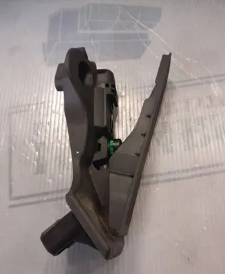 Accelerator throttle pedal